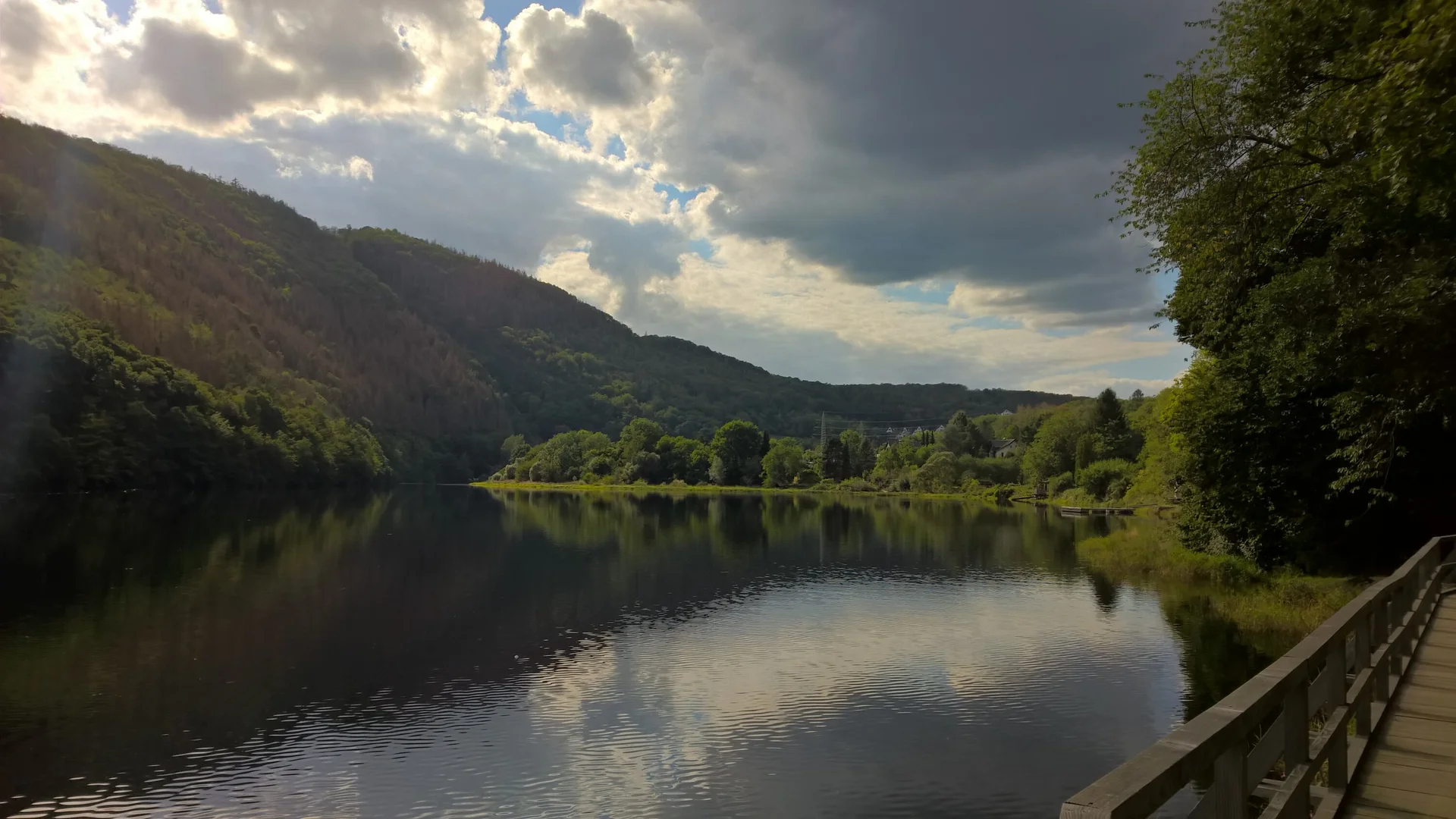 Längs der Rur bei Heimbach | © Michael Cremer 2020 | © Michael Cremer