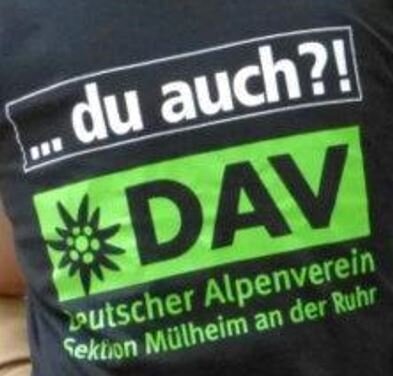 Rückansicht des medl-Sektions-T-Shirt | © Oliver Wagener 2012 | © Oliver Wagener