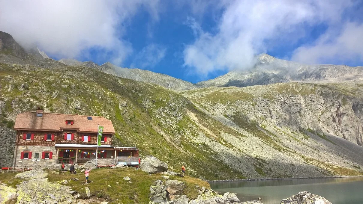 Arthur-von-Schmid-Haus mit Säuleck | © Michael Cremer 2023 | © Michael Cremer